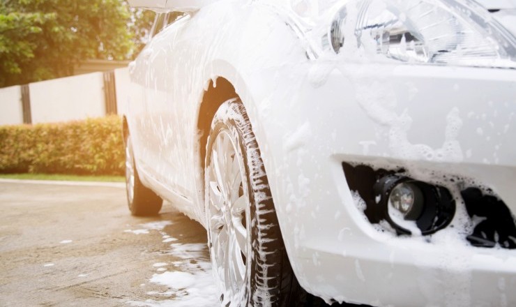 ガラス系コーティング G Zox ガラス系コーティングしていても洗車は大切 最適なカーシャンプーの選び方
