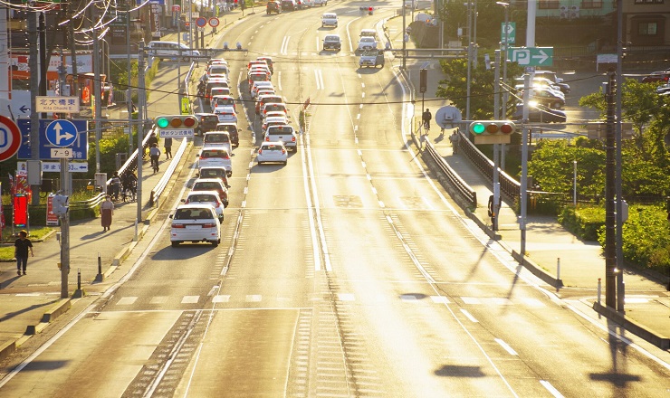 車の未塗装樹脂パーツが劣化する原因とは