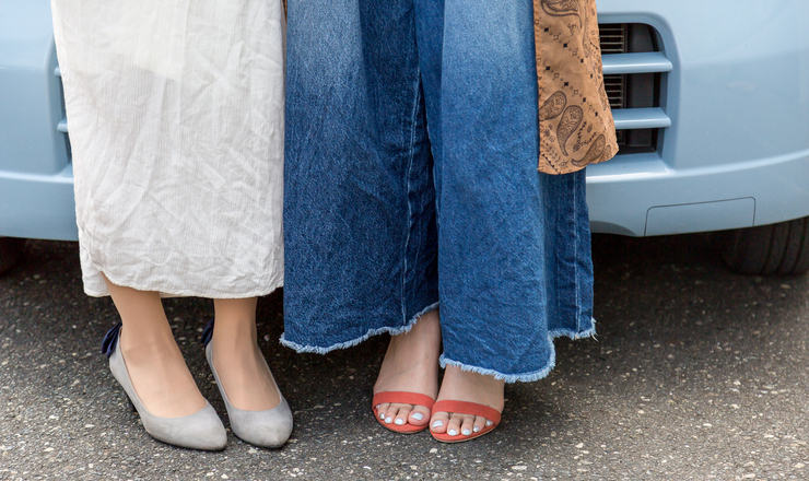 女性の靴の画像